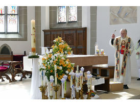 Dankgottesdienst der Kommunionkinder (© Karl-Franz Thiede)